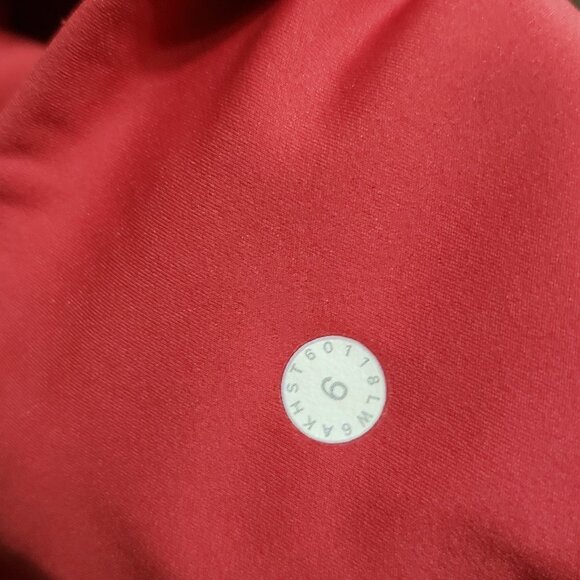 Lululemon Fast & Free Crop - Picture 12 of 12